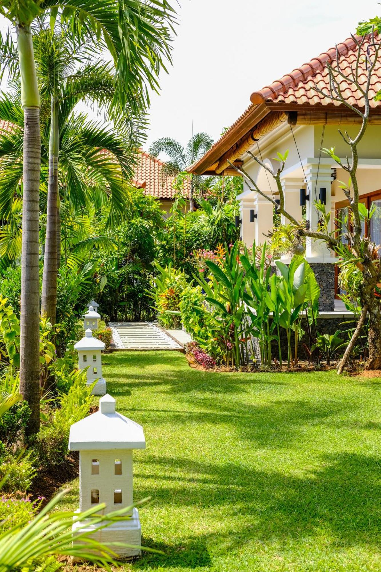 Villa Mata Hari Panji Екстериор снимка