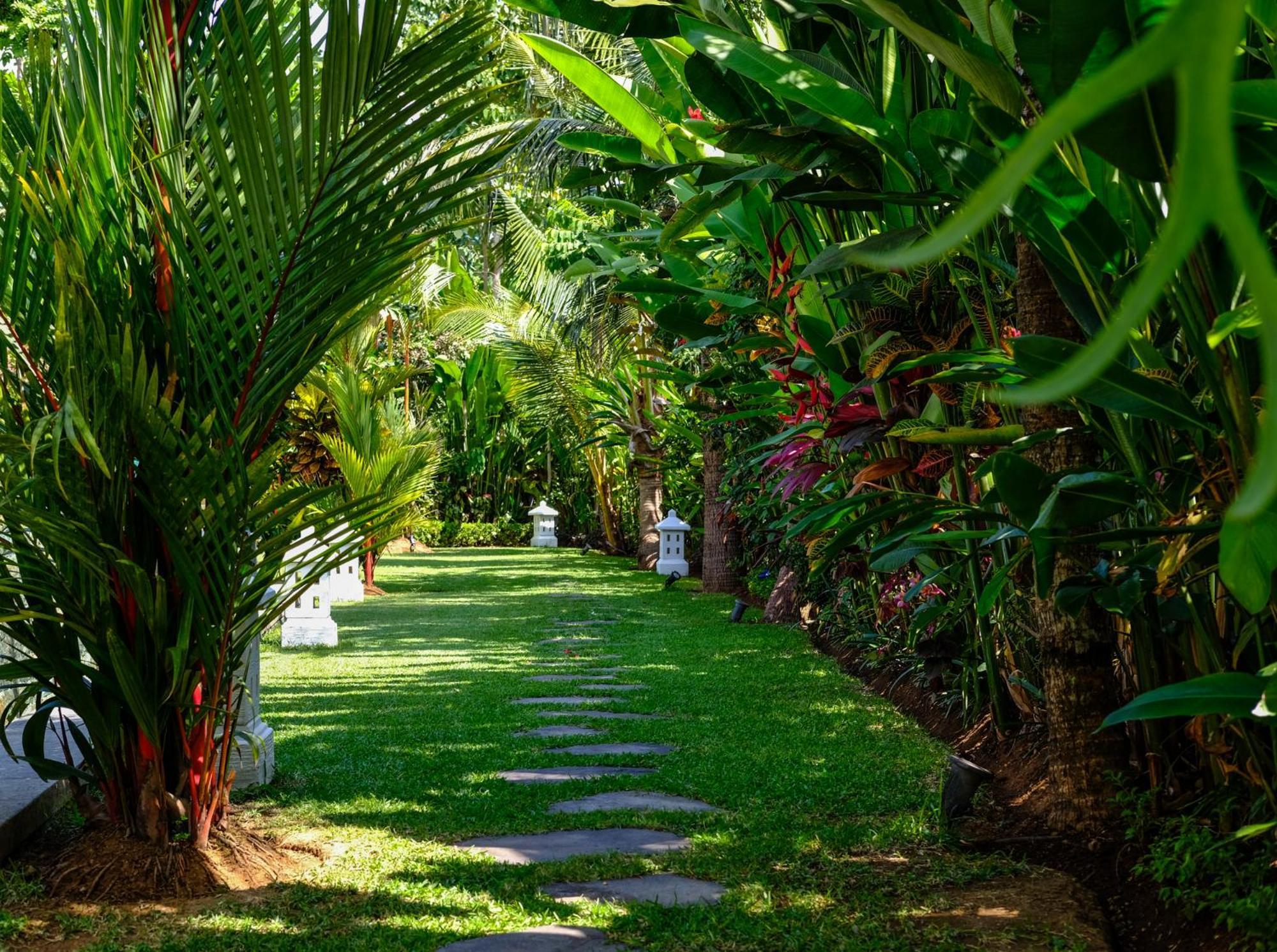 Villa Mata Hari Panji Екстериор снимка