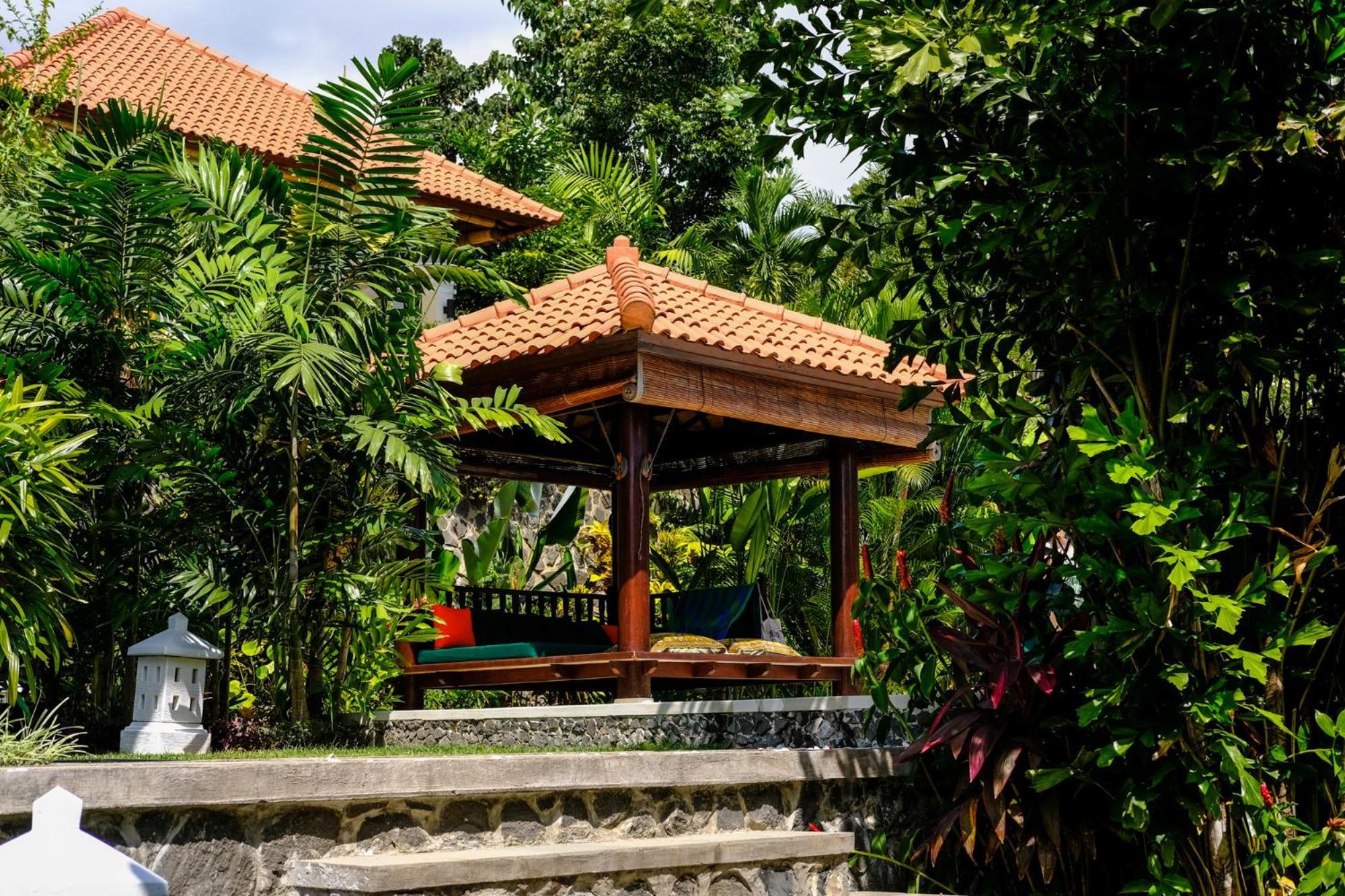Villa Mata Hari Panji Екстериор снимка