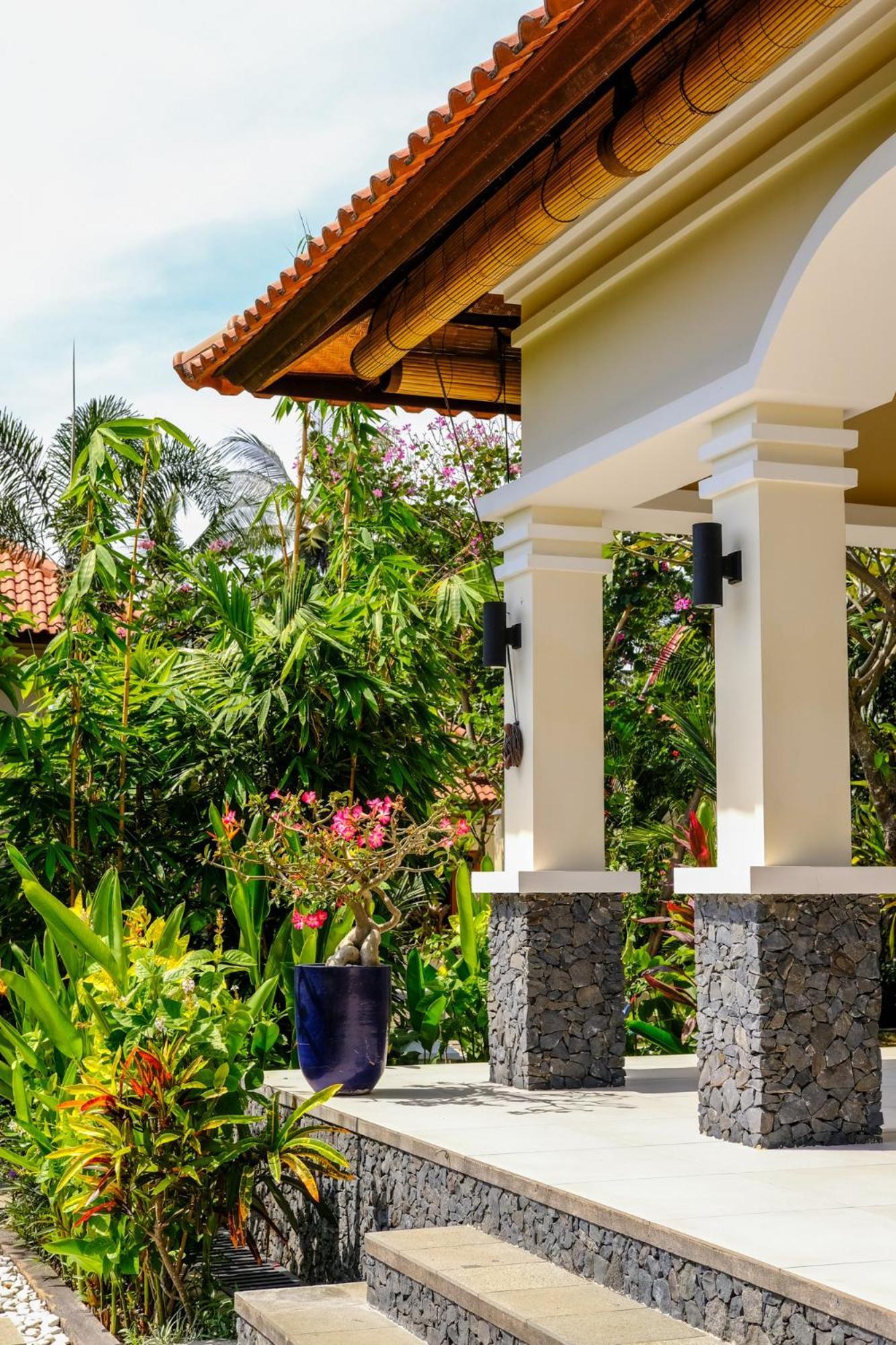 Villa Mata Hari Panji Екстериор снимка