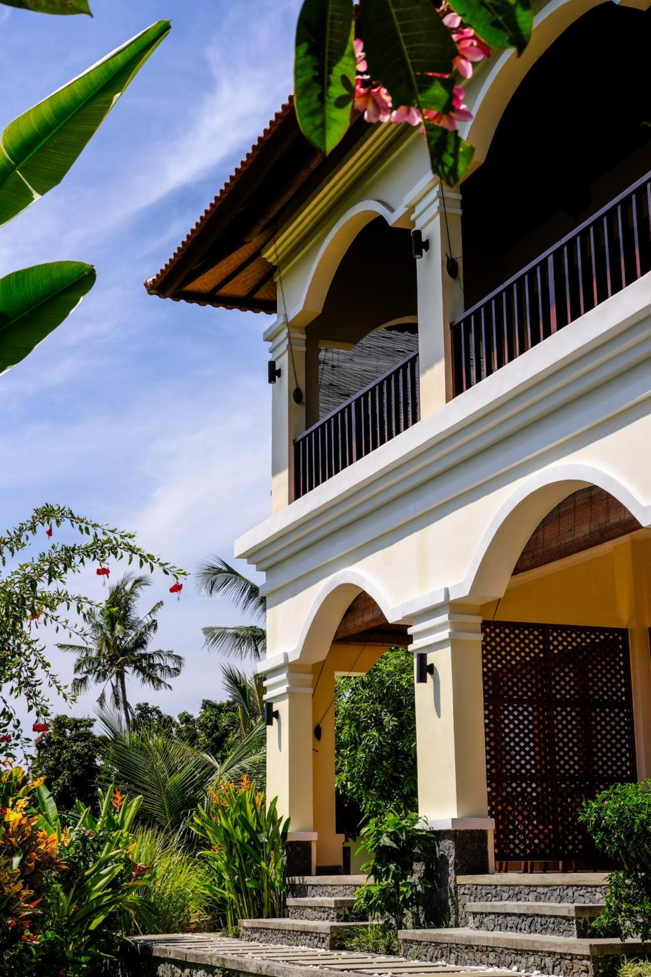 Villa Mata Hari Panji Екстериор снимка